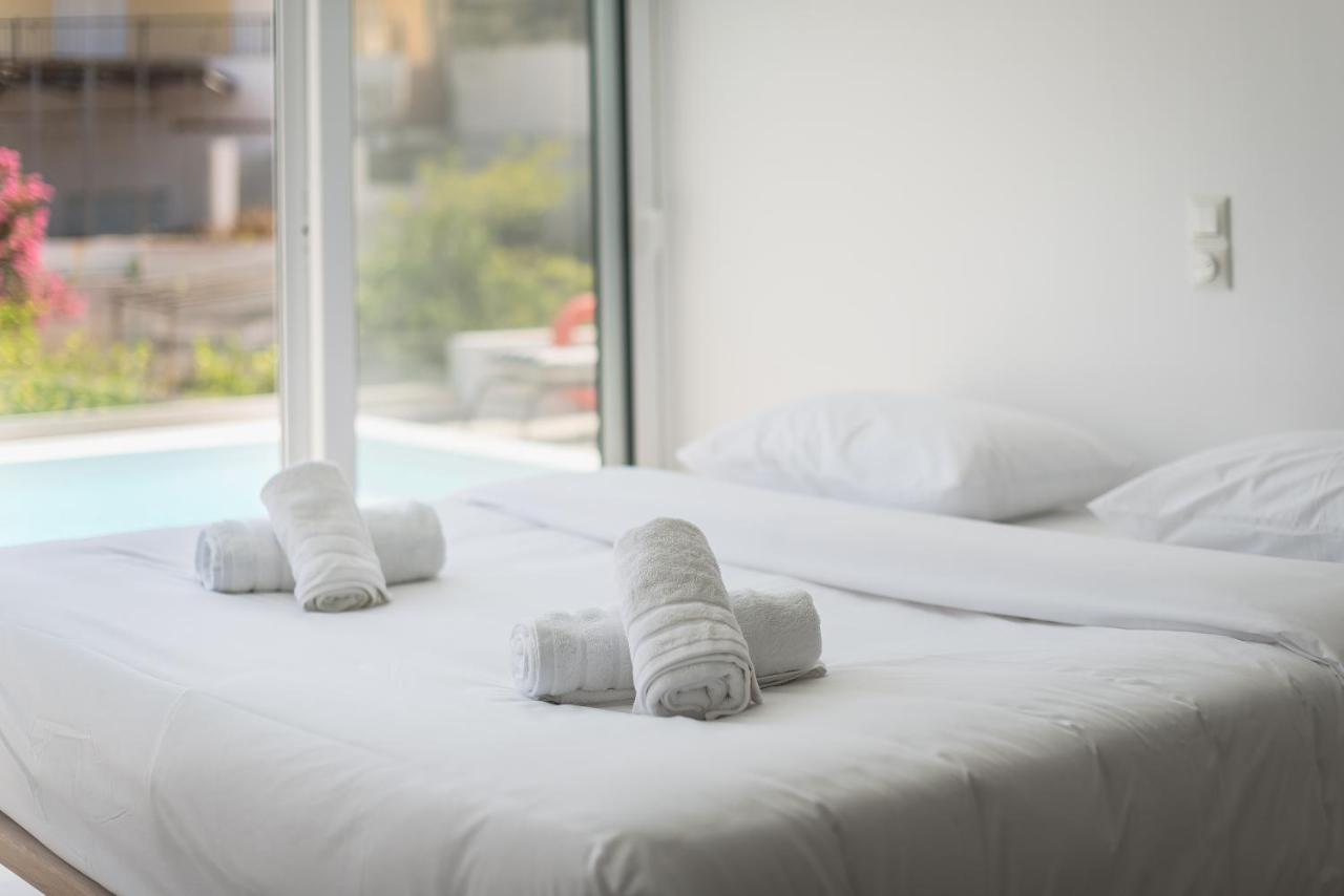 Villa Luna Private Heated Hydro Pool Bbq Beach 4Min Agia Marina Mikrolimanou Exterior photo
