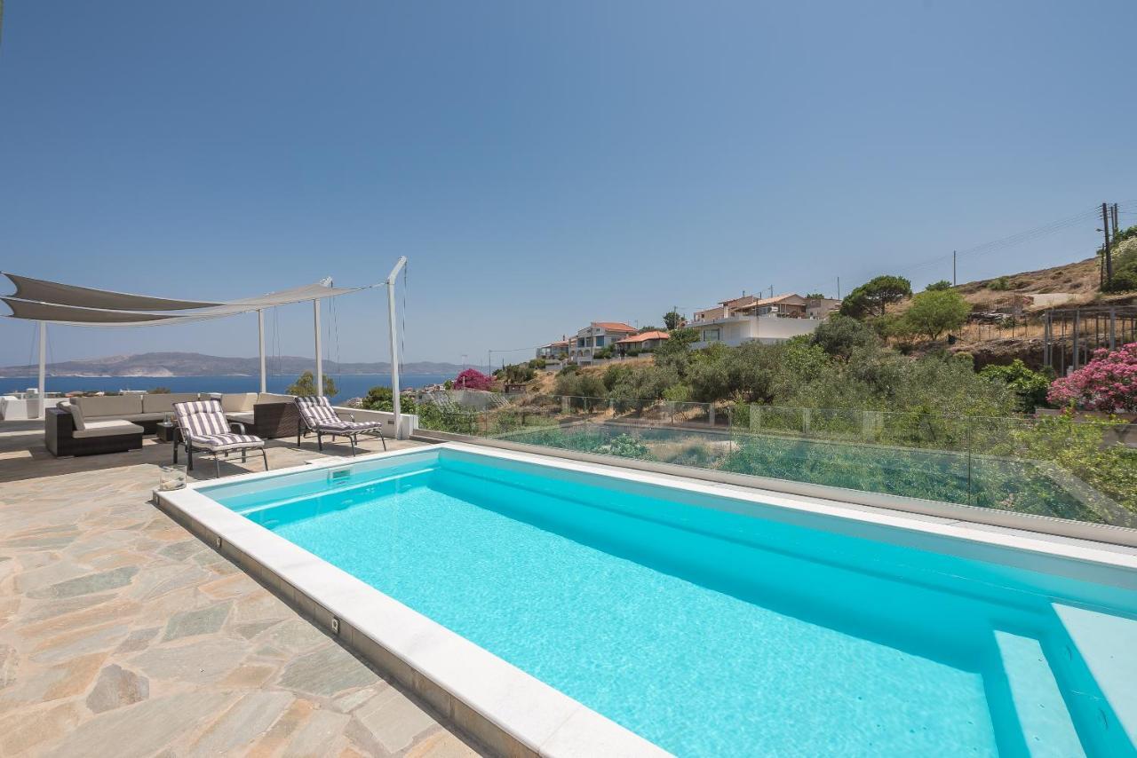 Villa Luna Private Heated Hydro Pool Bbq Beach 4Min Agia Marina Mikrolimanou Exterior photo