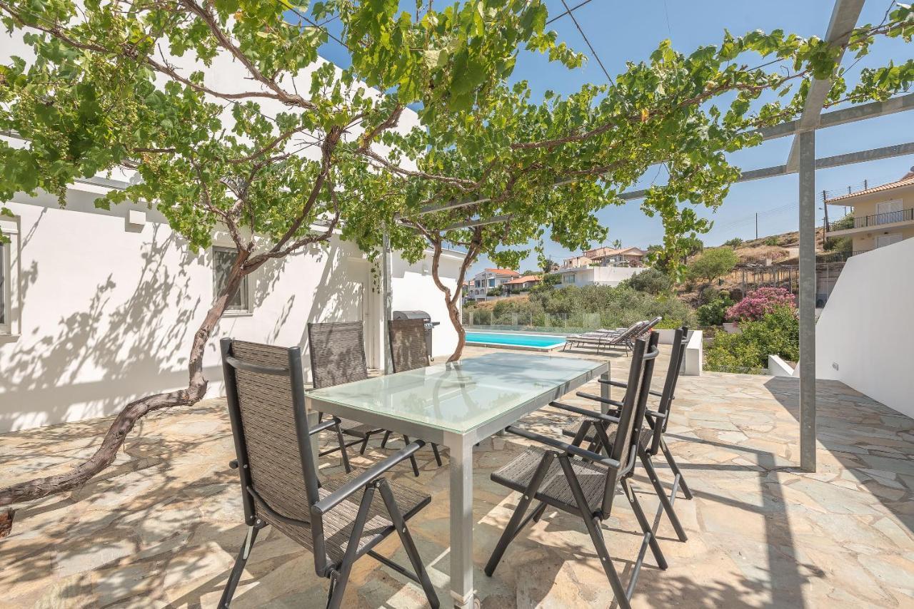 Villa Luna Private Heated Hydro Pool Bbq Beach 4Min Agia Marina Mikrolimanou Exterior photo